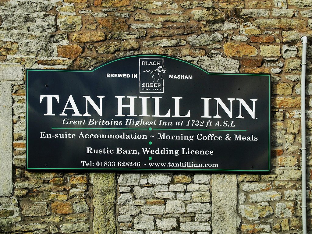 Snowstorm Traps Guests Inside UK’s Highest Pub for The Weekend