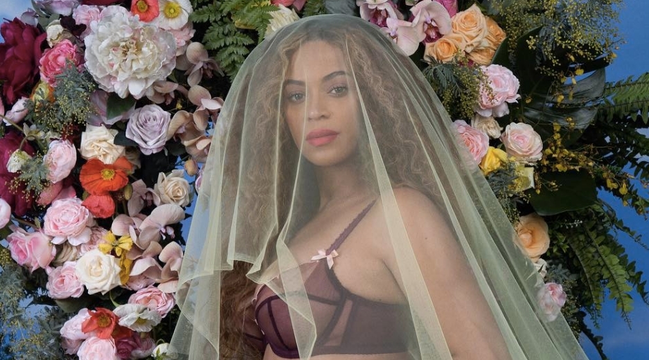 Beyoncé’s appearance sparks controversy – Her mother addresses critics