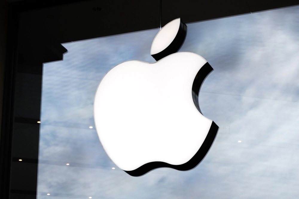 U.S. Trade Commission Recommends Import Ban on Certain Apple Watch Models