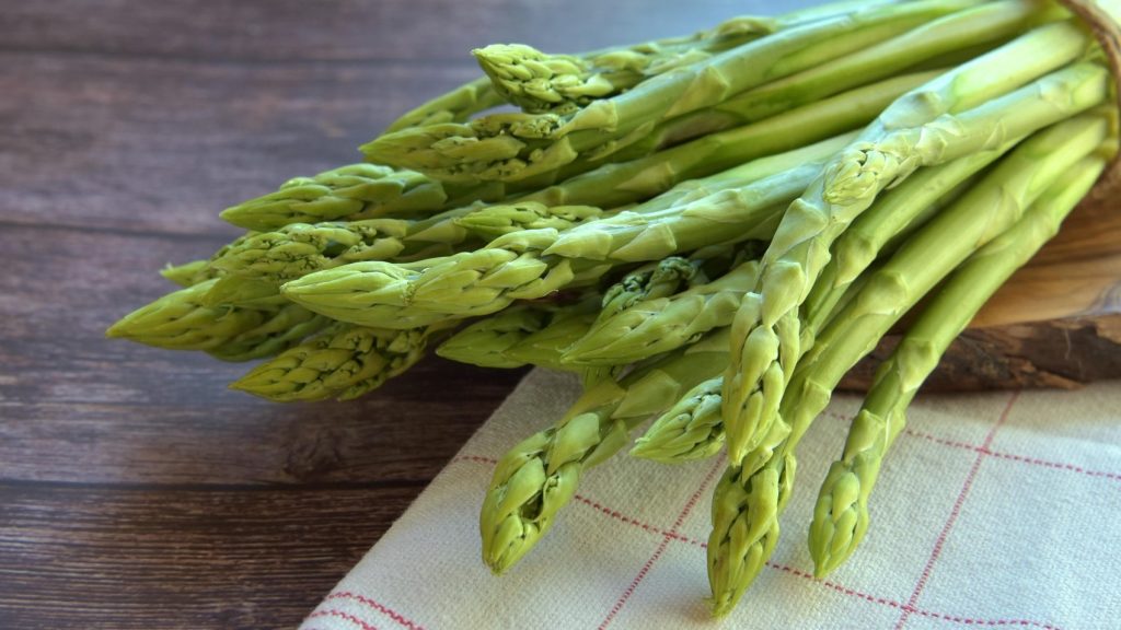 Martha Stewart’s Asparagus Hack Is Blowing People Away