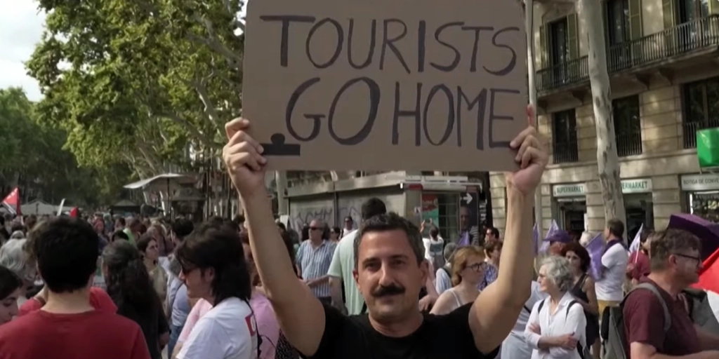 Barcelona Handles Tourism Issue With Quadrupled Prices