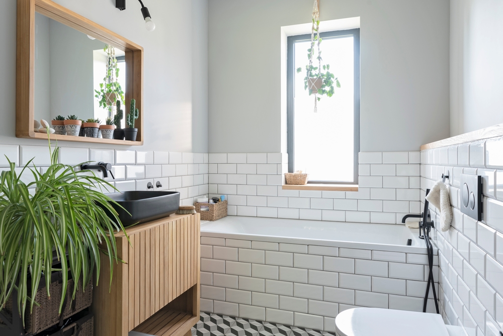 You’re Probably Ruining These Things: 10 Things You Should Never Store in Your Bathroom (According to Experts)