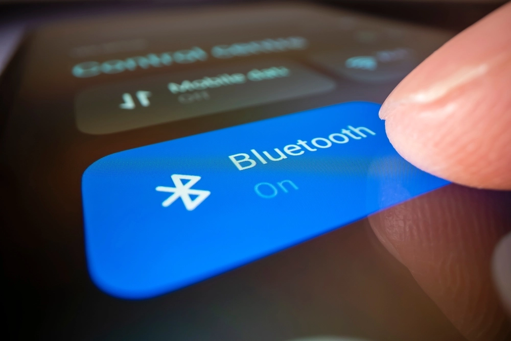 Police Warn About Keeping Bluetooth On, ‘Avoid Bluesnarfing’