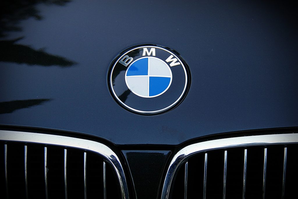 BMW Won’t Build Electric Cars With Long Range — And They’re Not Sorry About It