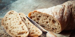 Extend Your Bread’s Freshness by Storing it with Two of These Cubes