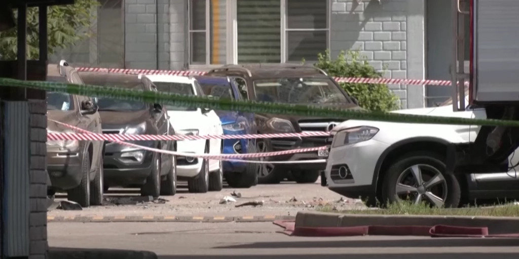 Car Bomb Explodes in Moscow, At Least Three Injured