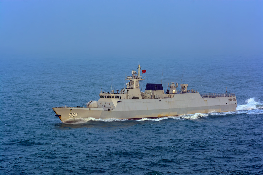 Chinese Simulating War Against The US: Training Features American Weaponry