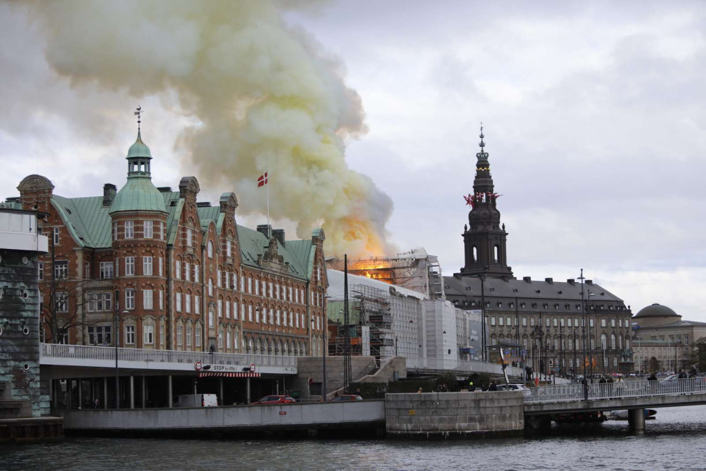 Parts of Danish Parliament Evacuated: Iconic building on fire