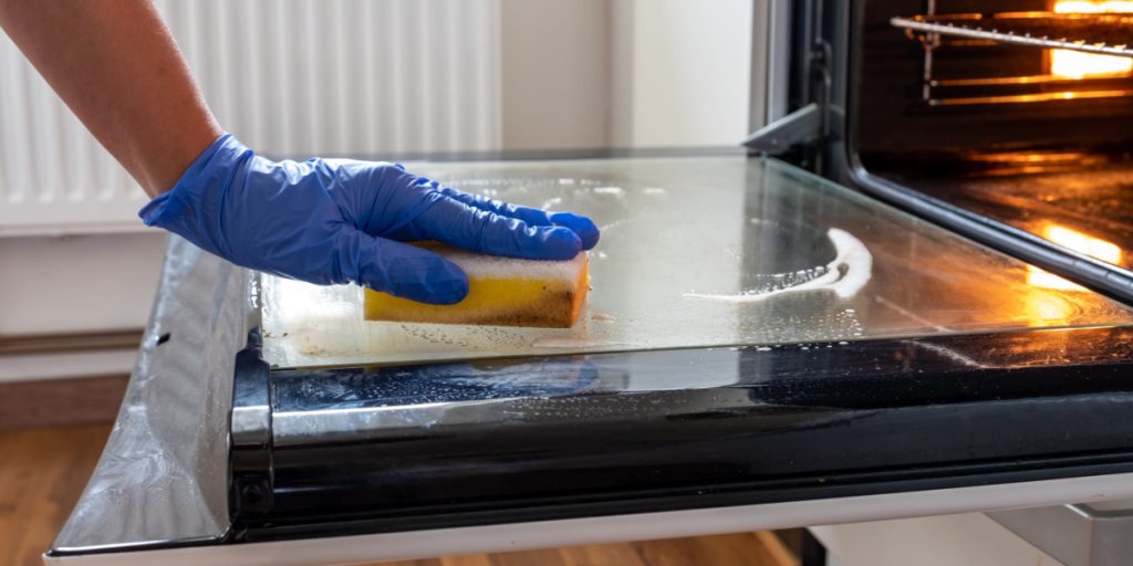 Expert Warns: These Dangerous TikTok Cleaning Hacks Should Be Avoided