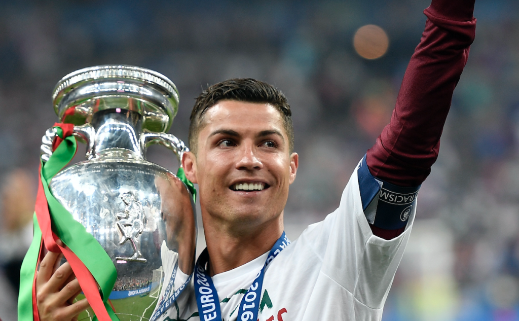 Ronaldo stuns football world: Backs Messi for Ballon d’Or victory