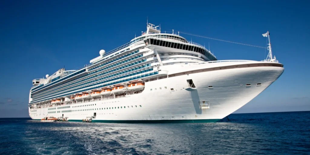 Tragic Death on the High Seas: Man Overboard from “Pacific Adventure”