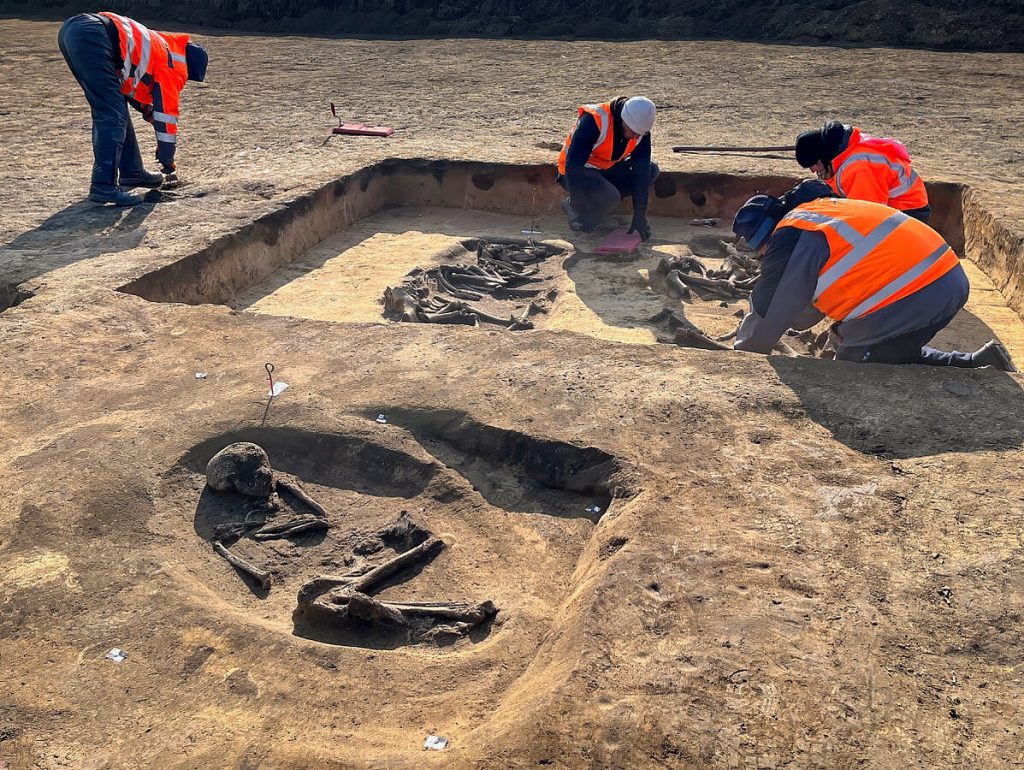 Ancient Tombs Unearthed at Construction Site in Germany