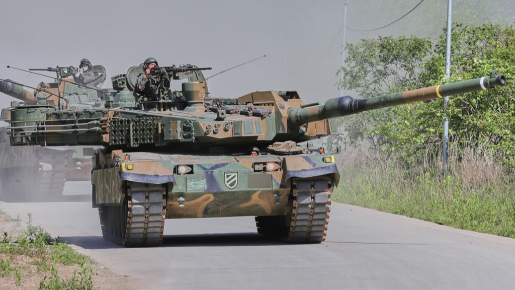 Poland Stations South Korean Panther Tanks Near Russian Border