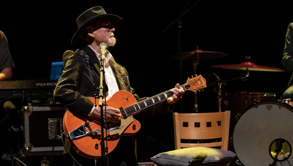 Guitar Legend Passes Away at 86