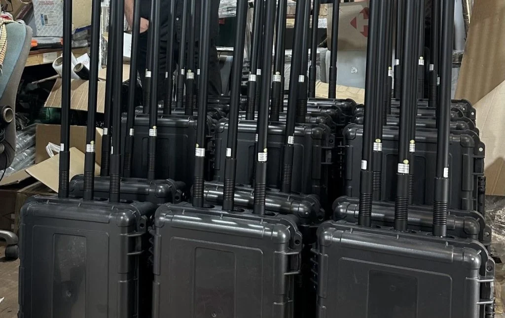 Ukrainian Writer Donates Electronic Warfare Systems to National Guard