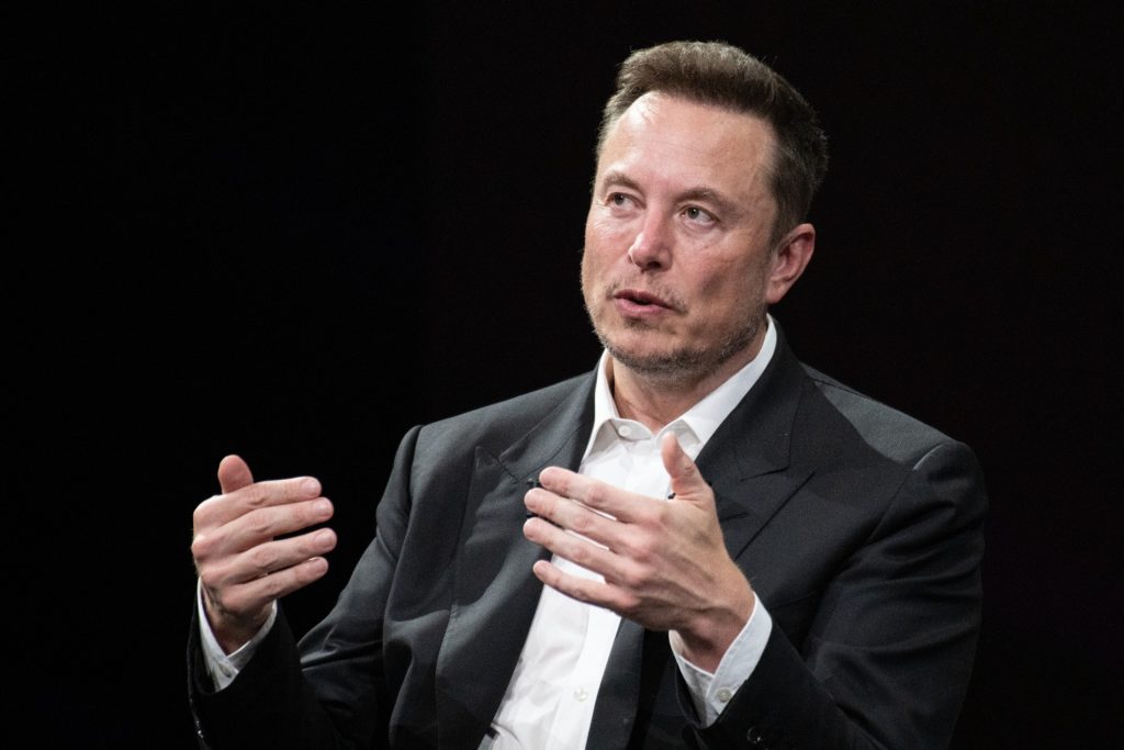 Elon Musk Supposedly Urged Trump to Drop New Tariffs