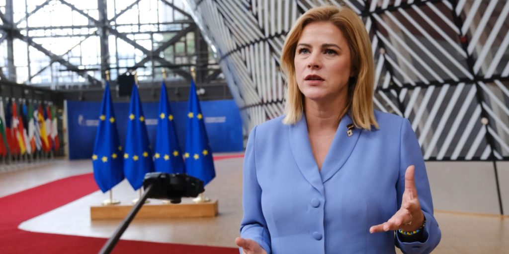 Latvia’s Prime Minister Compares Russia to an Unpredictable Addict
