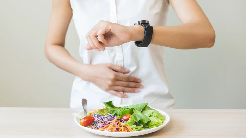 Early Signs of Cancer: What to Watch for While Eating