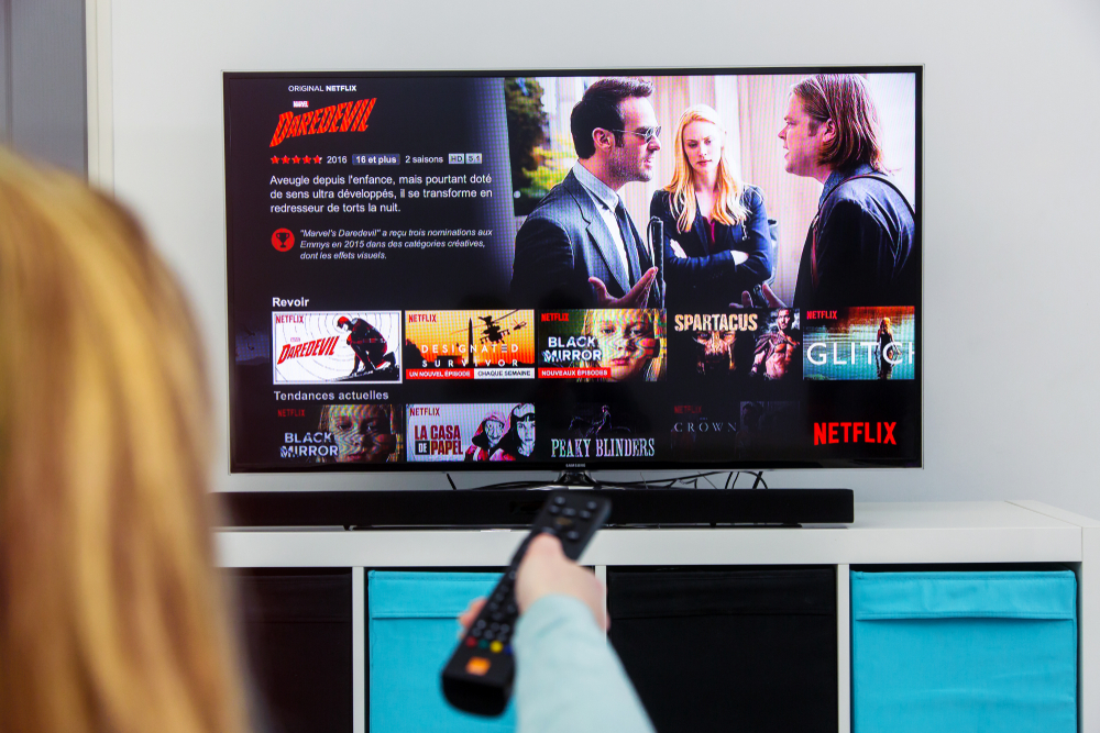 Binge-Watching TV Linked to Higher Risk of Thrombosis