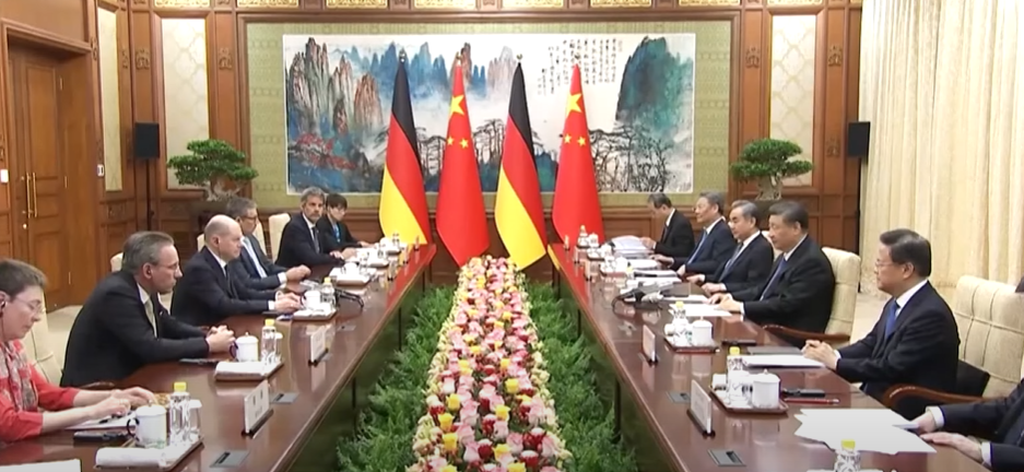 German Chancellor Discusses Ukraine Peace Efforts with China’s Xi Jinping