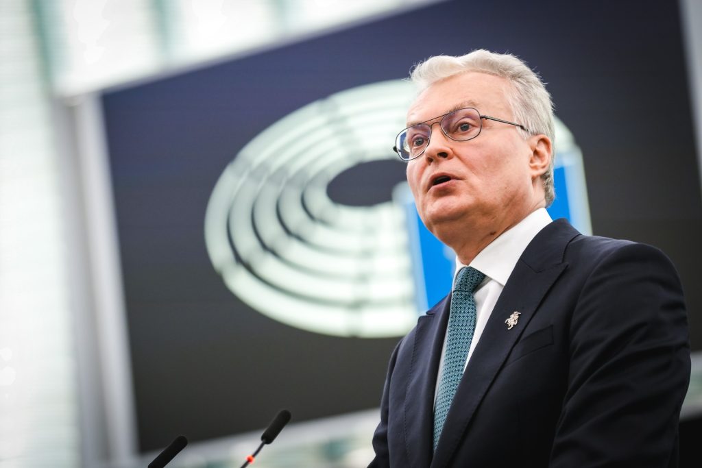 Lithuanian President to Putin: “No One Is Afraid of You Here”