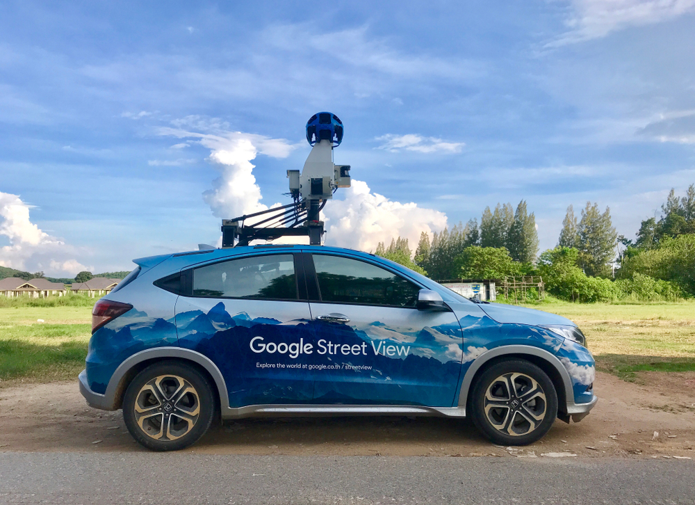 Google Street View exposes cheating man in unexpected twist
