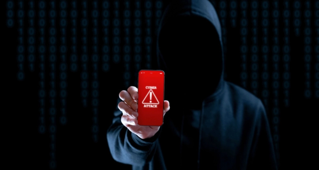 Warning to All iPhone Users After Major Hacker Attack