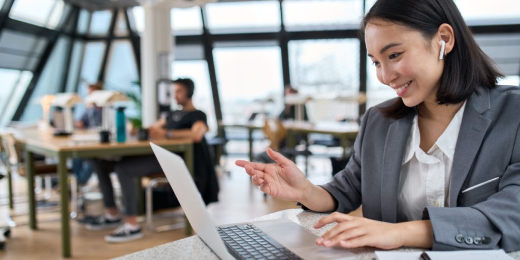 6 Expert Tips to Boost Your Happiness and Success at Work
