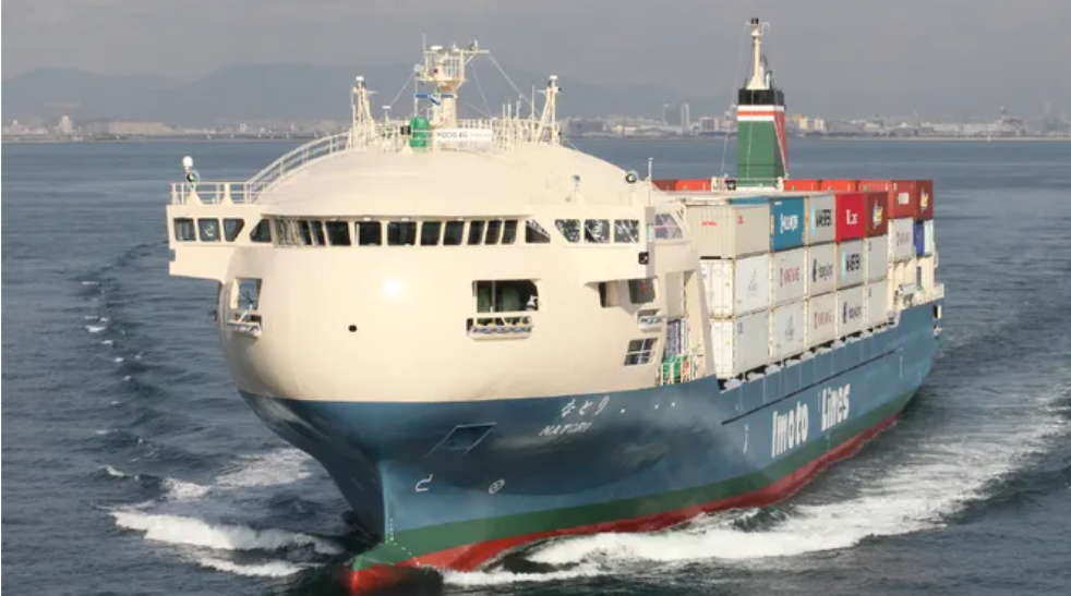 The Airplane-Nose Cargo Ships That Changed the Game