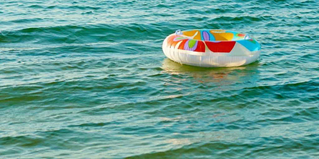 Man Falls Asleep on Swim Ring, Drifts Into Open Sea for 19 Hours