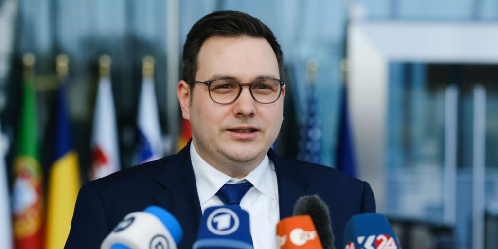 Czech Foreign Minister Warns Against the Consequences of Ukraine’s Defeat