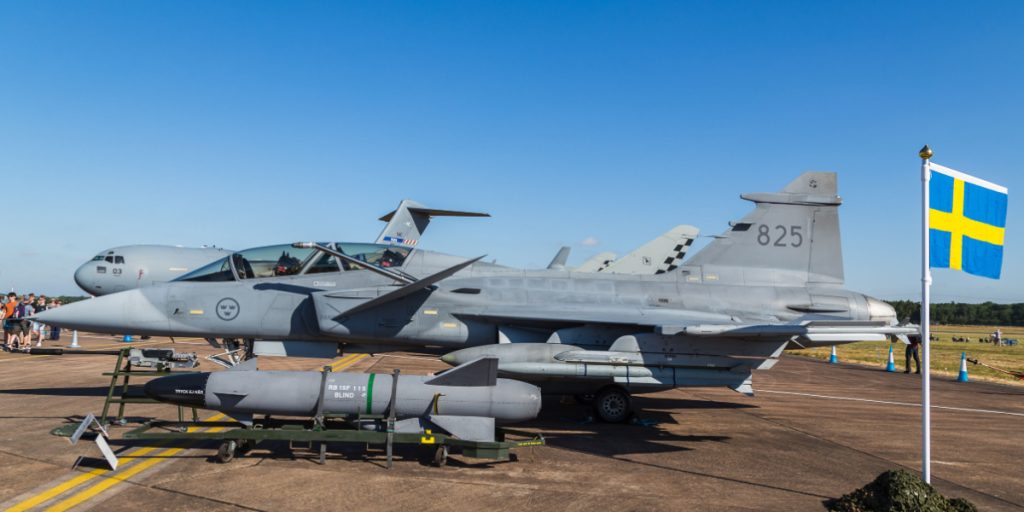 Hungary Buys Swedish Jets, Moves Closer to Approving Sweden’s NATO Bid