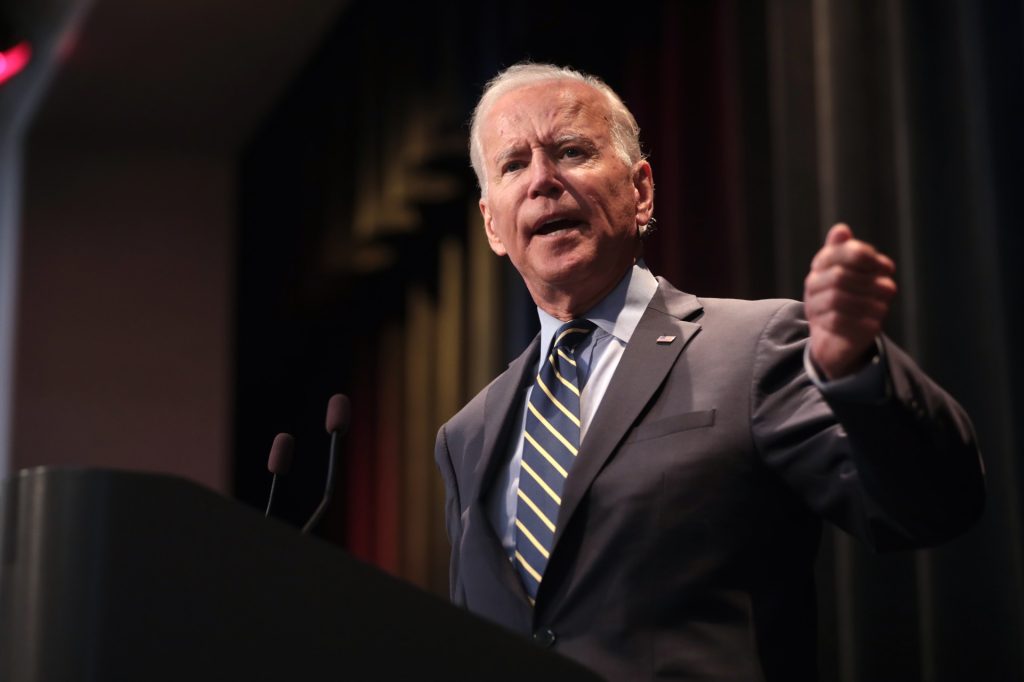 Biden Urges Congress to Swiftly Pass Bill Supporting Ukraine and Israel