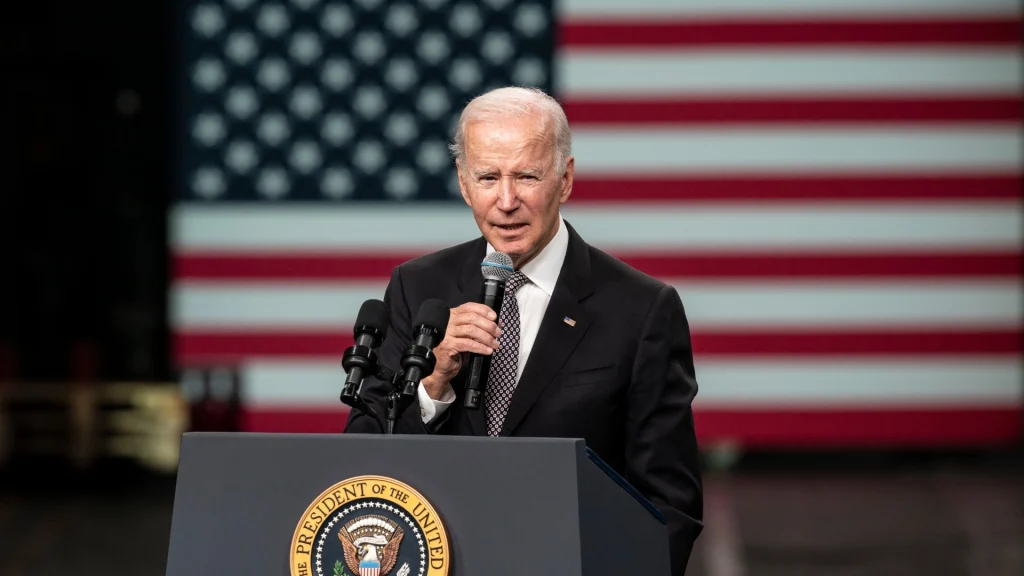 Tucker Carlson Claims Biden Administration Plotted to Assassinate Putin
