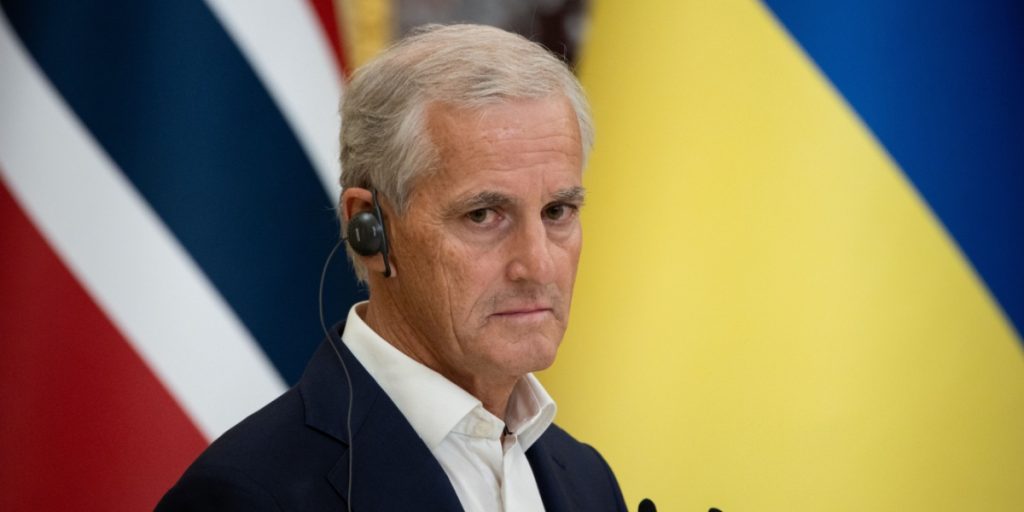 Norway Commits $153 Million to Support Ukraine with Artillery Shells