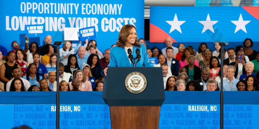 Walz Promises Middle-Class Tax Cuts if Harris Wins Presidency