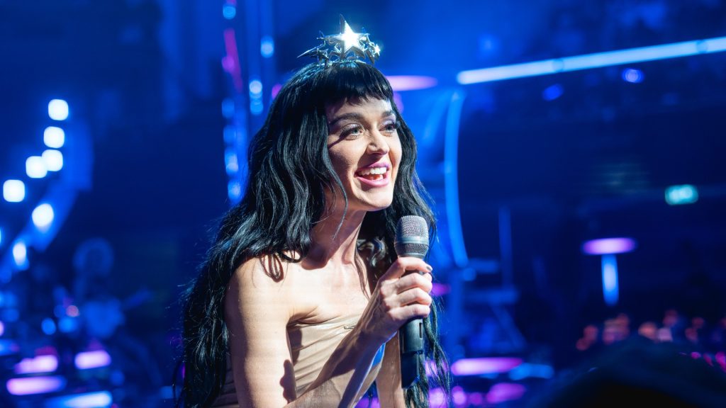Katy Perry to Make History on First All-Female Spaceflight