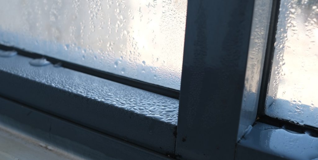 You Can Instantly Recognize Bad Indoor Air with These Signs – Here’s How to Ventilate Your Home in Winter