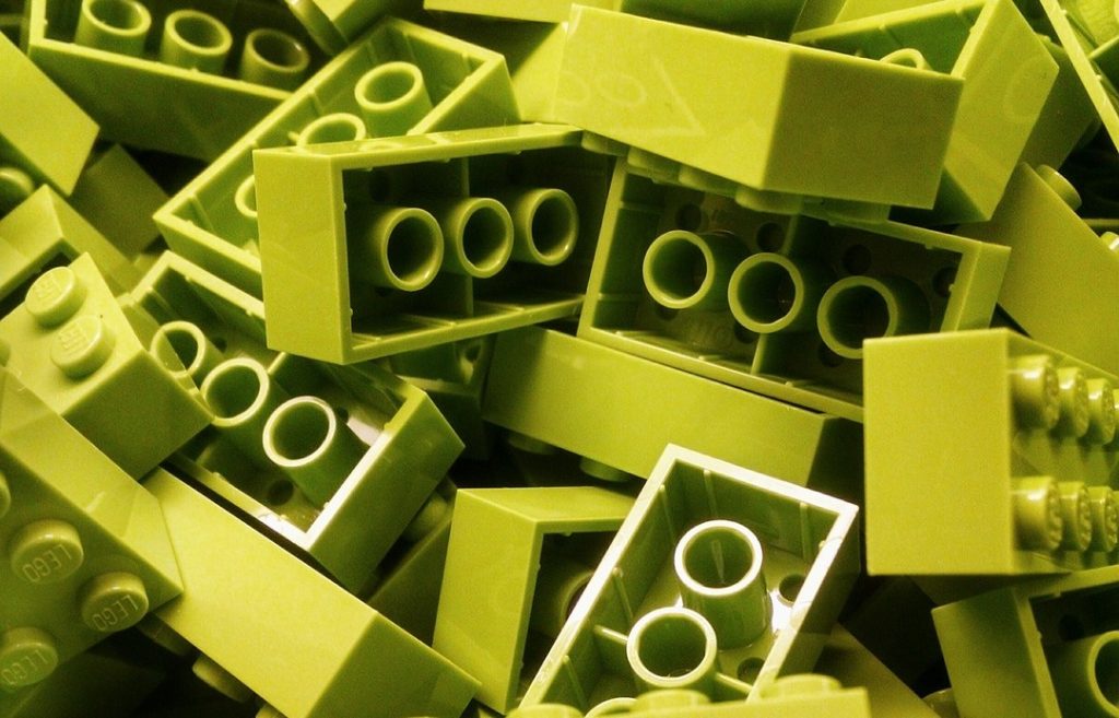 Lego Bricks Go Green: Company to Replace Oil with Eco-Friendly Plastic