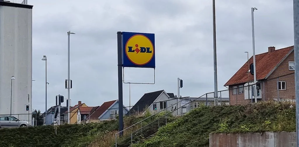 Lidl employees reveal how the company deceives its customers
