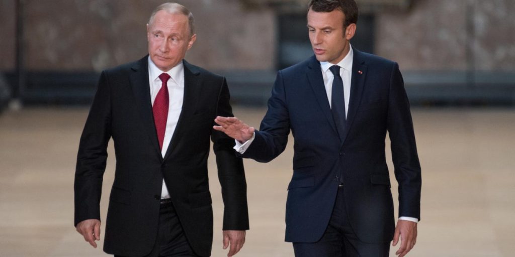 Macron: Putin Does Not Want Peace With Ukraine
