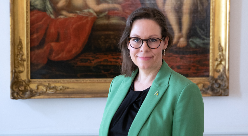 Swedish Government Seeks to Increase Criminal Deportations: “Not Enough Are Being Deported”