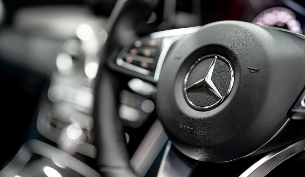 Mercedes Pulls Plug on Electric Model After 3 Years