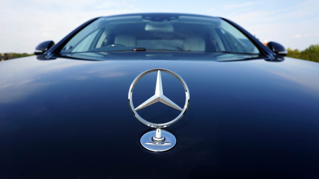 Mercedes Reconsiders Electric Future, Puts New V8 Into Development