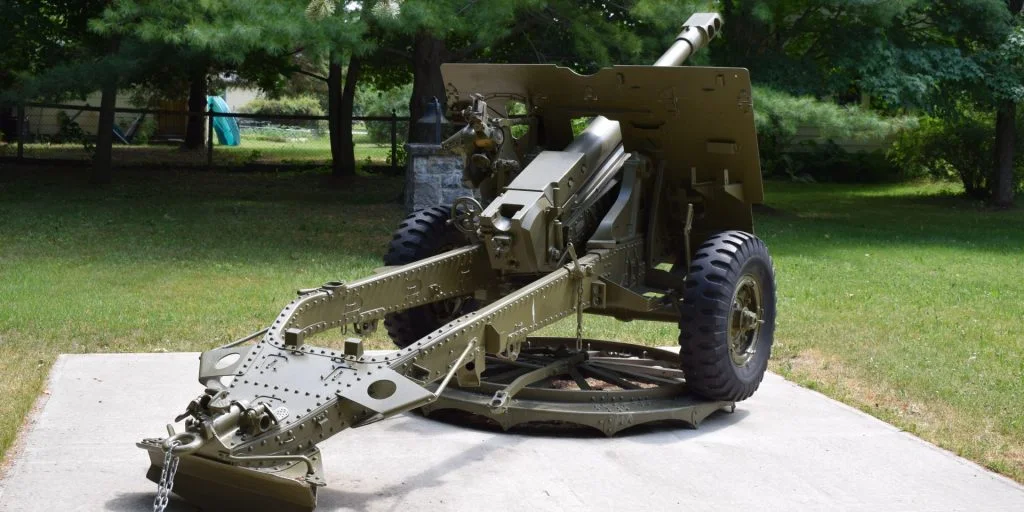 Russia Resorts to WWII-Era Weaponry as Modern Artillery Shortages Worsen