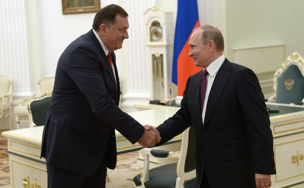 Bosnian Leader Congratulates Putin on His “Convincing Victory”