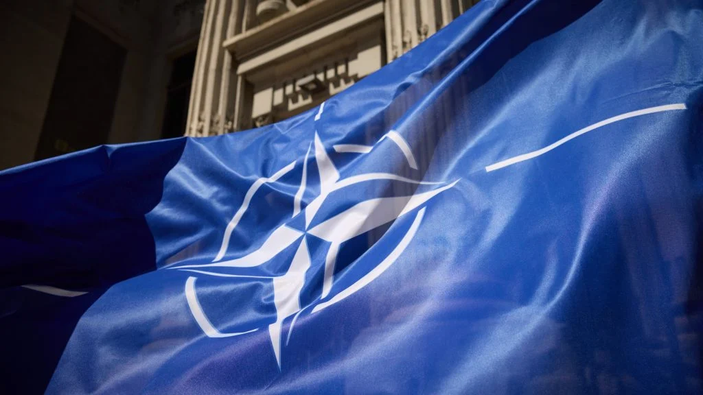 U.S. Defense Secretary to NATO: “Europe Must Take Responsibility for Its Own Defense”
