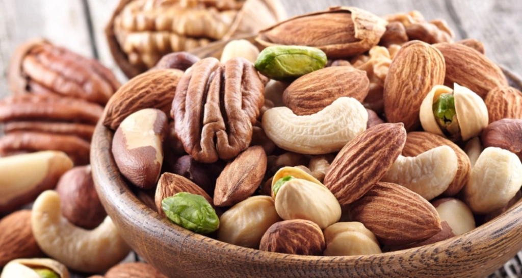 How Nuts Can Boost Heart Health: Key Nutrients and Benefits