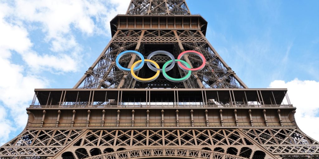 Paris Will Keep Olympic Rings on Eiffel Tower