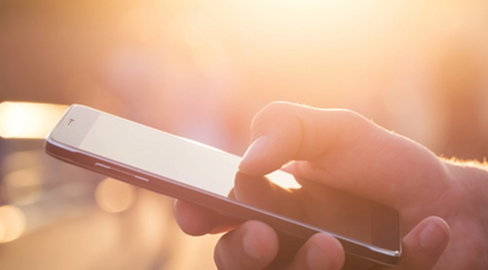 Common Mistakes to Avoid When Your Phone Overheats in Summer
